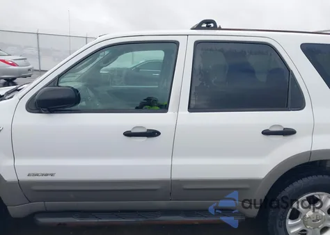 2001 Ford Escape Xlt z USA, uszkodzony, nr VIN 1FMYU03181KC55279